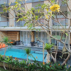 gallery slides - home in stone