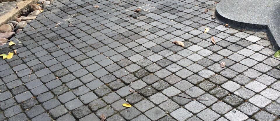 feature slider - home in stone