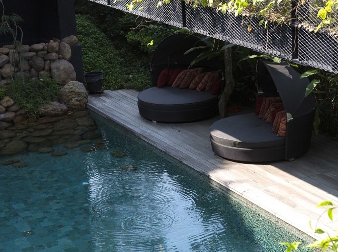 feature slider - home in stone